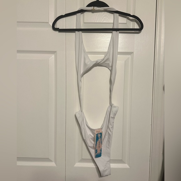 NWT House of CB Cape Verde One Piece White Bikini - Picture 2 of 6